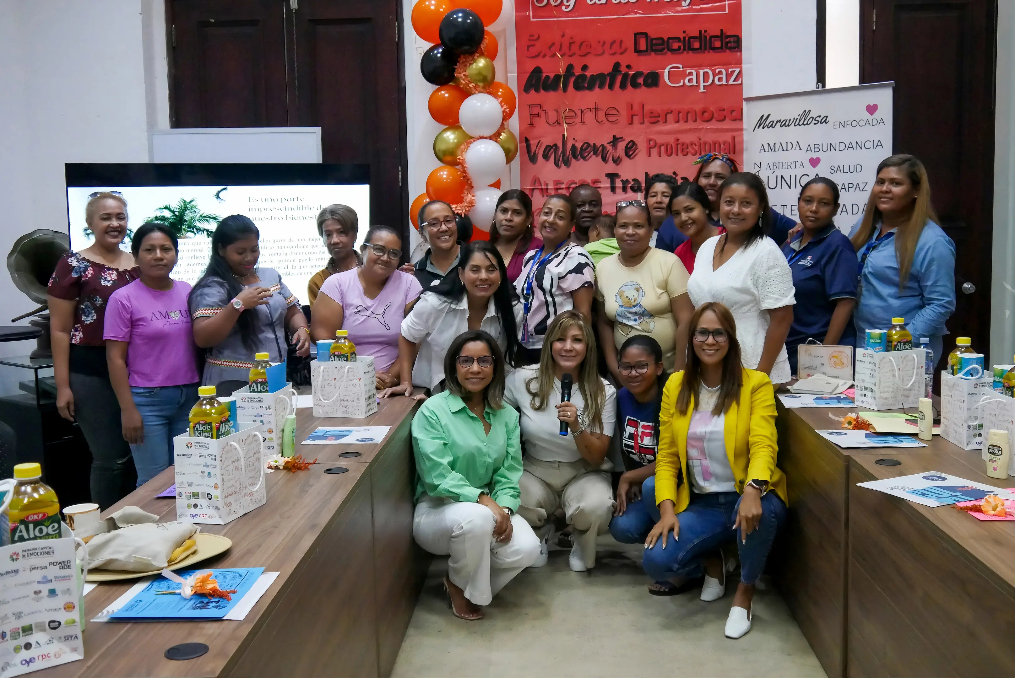 Equipo de Panamá Capital de Emociones en acción
